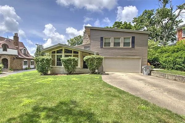 285 Glencoe Avenue, Decatur, IL 62522