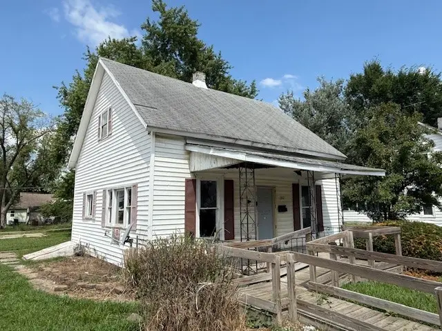 1102 N Bowman Avenue, Danville, IL 61832 - Image #1