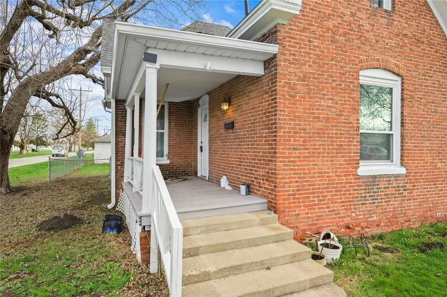 1612 S Jefferson Street, Paris, IL 61944 - Image #3