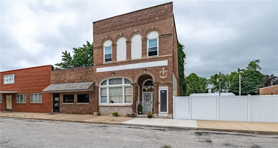 161 N Front Street, Macon, IL 62544 - Image #2