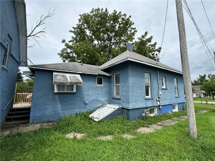 867 E Mccracken Avenue, Hoopeston, IL 60942 - Image #3