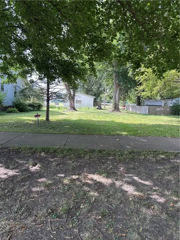 1305 Marshall Avenue, Mattoon, IL 61938 - Image #2