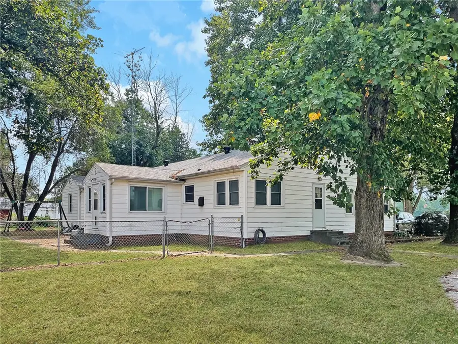 472 N County Road 050 E, Gays, IL 61928 - Image #2