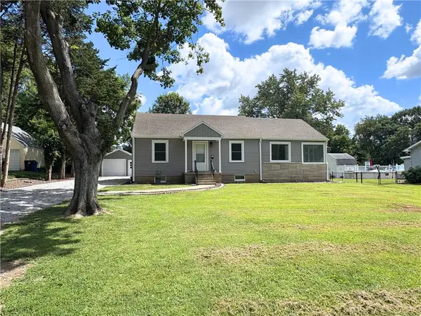 24 Greenridge Drive, Decatur, IL 62526