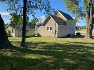 9 W 2nd Street, Pana, IL 62557 - Image #2