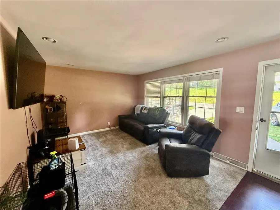 810 Sarah Drive, Decatur, IL 62526 - Image #3