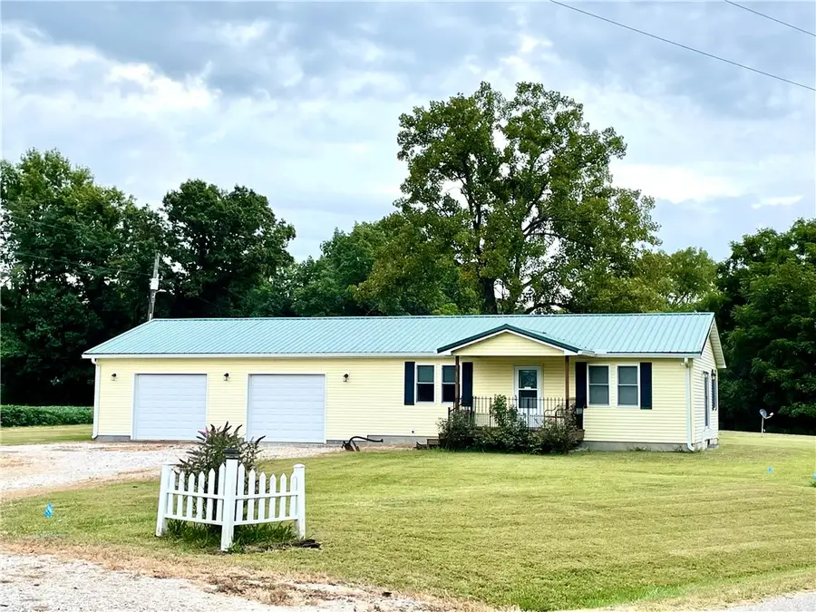 16468 N Baystown Road, Marshall, IL 62441 - Image #2