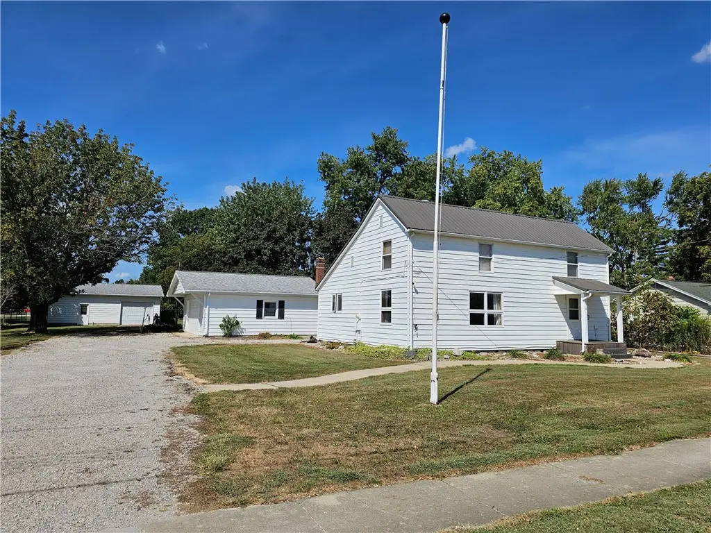 501 S Meridian Street, Toledo, IL 62468 - Image #1