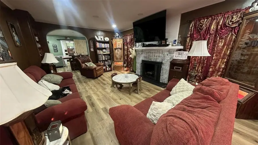 203 Winter Avenue, Danville, IL 61832 - Image #3