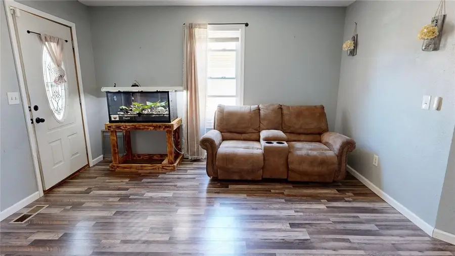 1412 Champaign Avenue, Mattoon, IL 61938 - Image #3