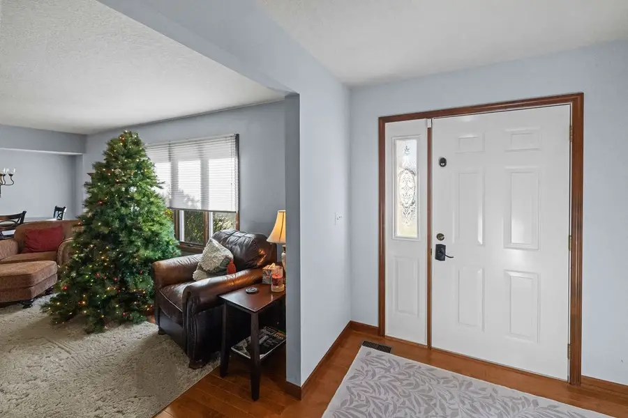 1110 Woodridge Court, Decatur, IL 62526 - Image #3