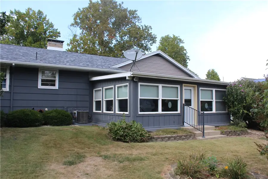 202 Connecticut Avenue, Westville, IL 61883 - Image #2