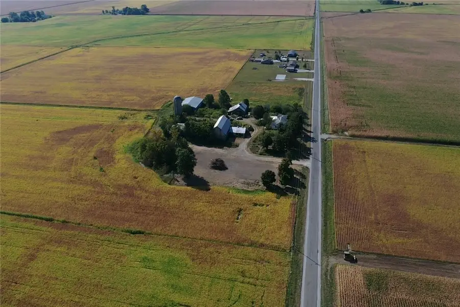 5504 1st Street, Saint Elmo, IL 62458 - Image #3