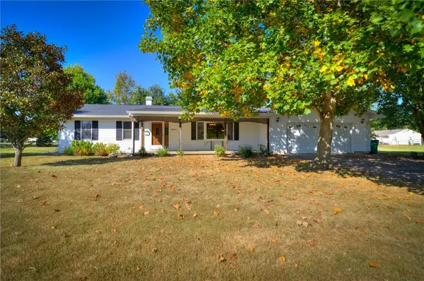 1867 S Westgate Drive, Decatur, IL 62521