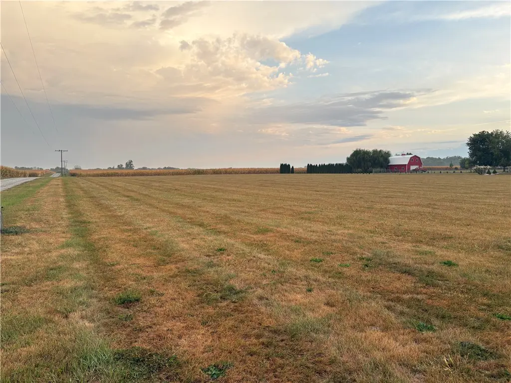 W Elm Street, Argenta, IL 62501 - Image #1