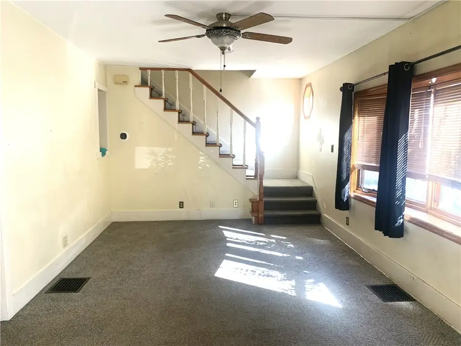 106 S Cedar Street, Pana, IL 62557 - Image #3