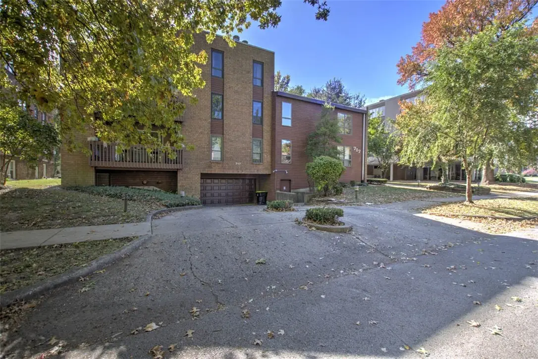 717 W Prairie Avenue #2, Decatur, IL 62522 - Image #1