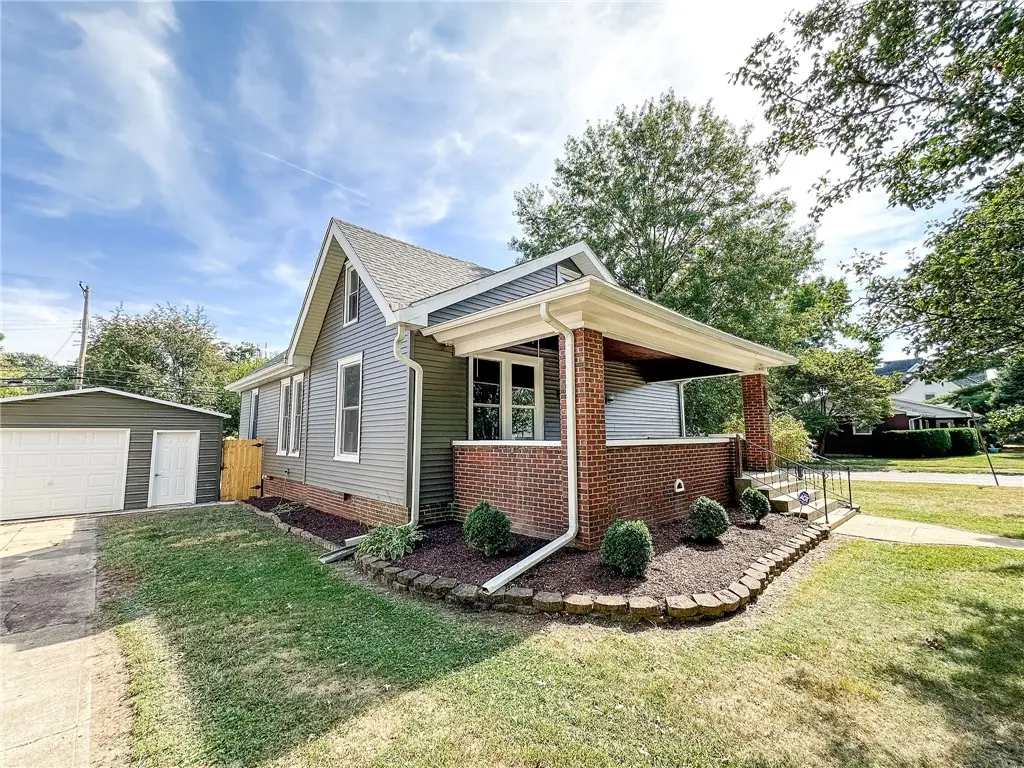 614 Ten Broeck Street, Paris, IL 61944 - Image #1