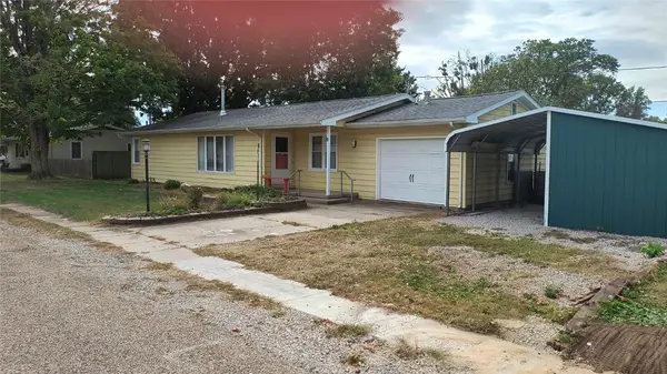 9 Elm Drive, Bethany, IL 61914