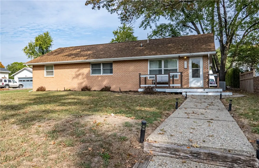 1010 E 3rd Street, Pana, IL 62557 - Image #1