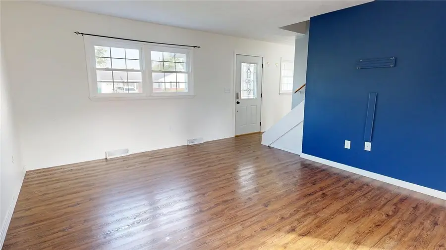 43 Ridgedale Drive, Decatur, IL 62521 - Image #2