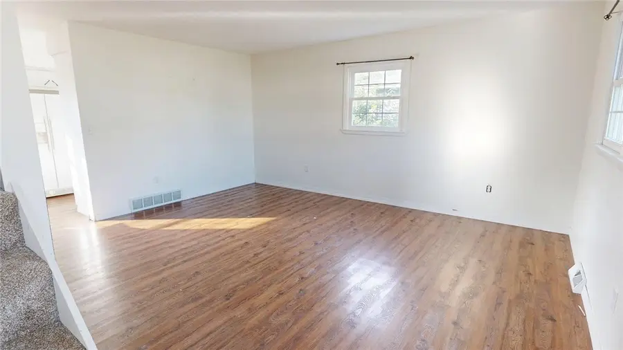 43 Ridgedale Drive, Decatur, IL 62521 - Image #3