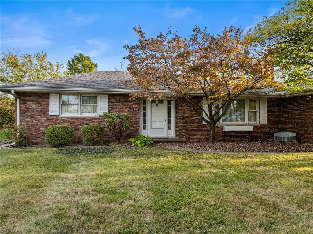 502-504 E Jasper Street, Paris, IL 61944 - Image #1