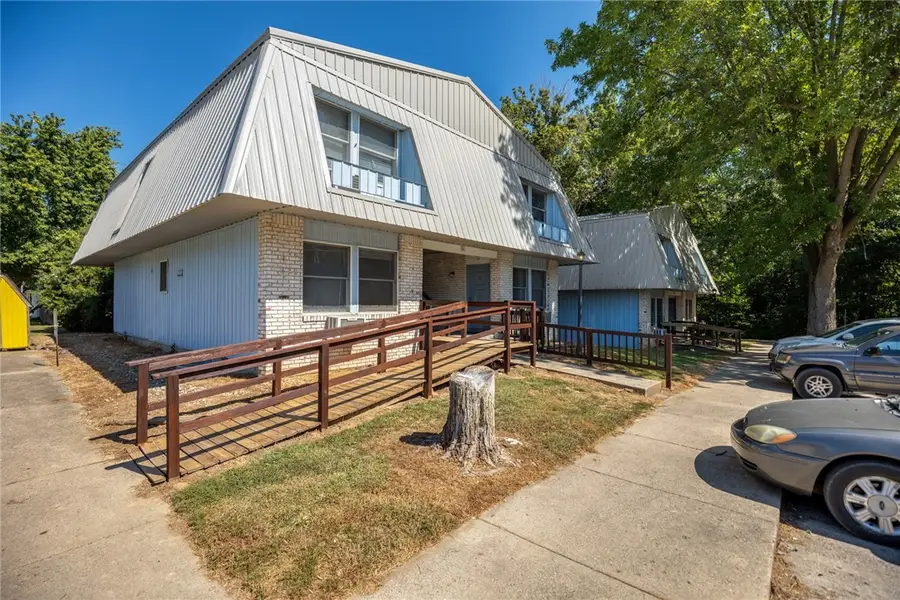 400 S Franklin Street, Greenup, IL 62428 - Image #2