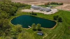 2822 N County Road 330e, Mattoon, IL 61938 - Image #1