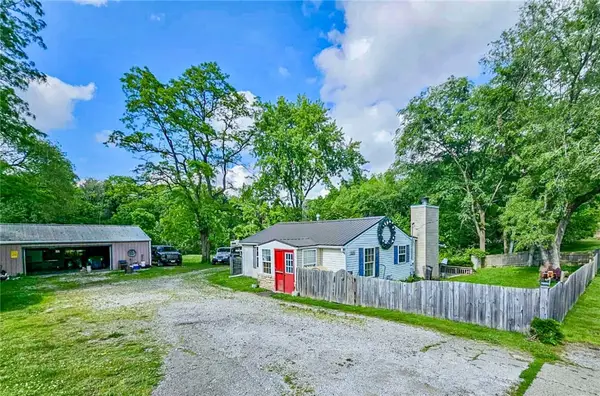 225 E North 6th Street, Shelbyville, IL 62565