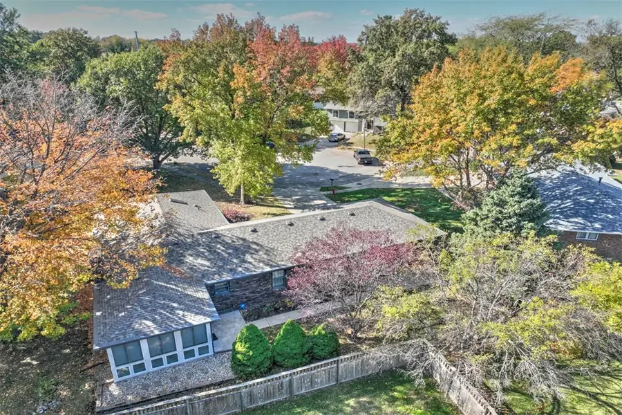 4332 Leslie Lane, Decatur, IL 62526 - Image #3