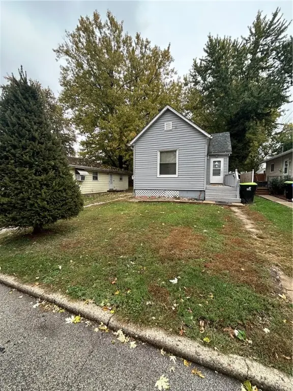 925 W Olive Street, Decatur, IL 62526 - Image #2