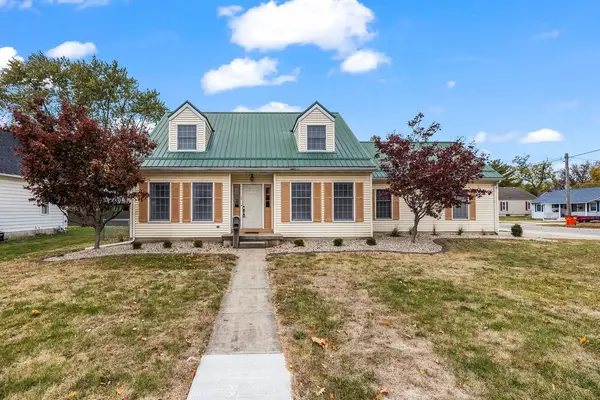 525 N Main Street, Sullivan, IL 61951