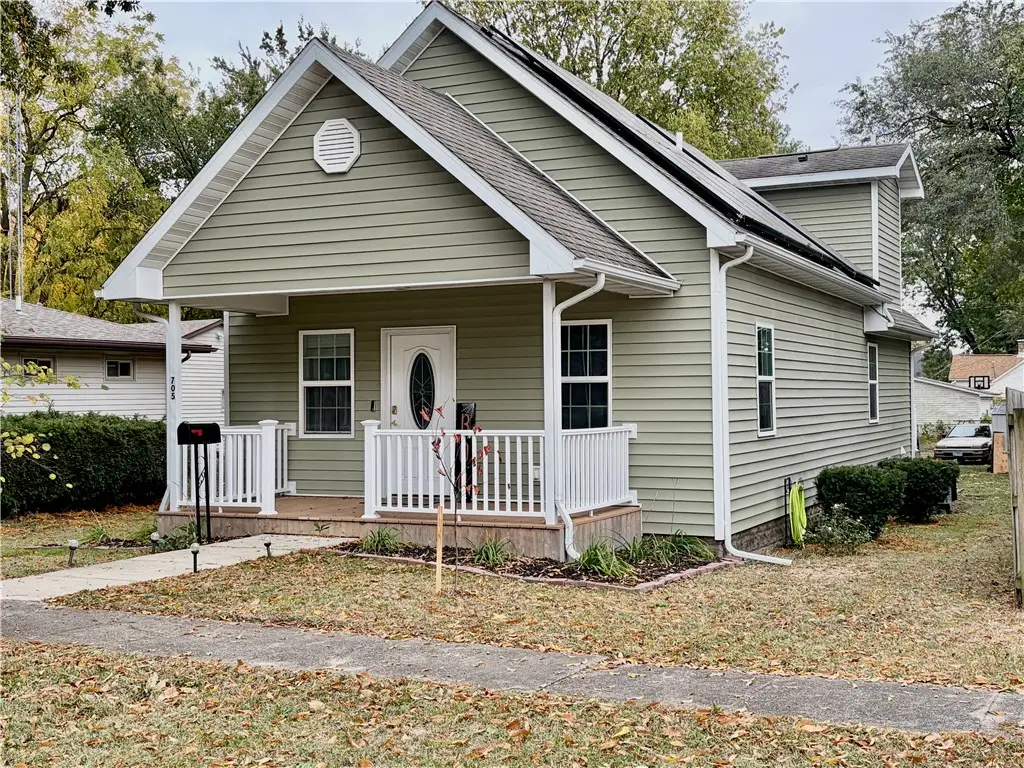 705 Marion Avenue, Mattoon, IL 61938 - Image #1