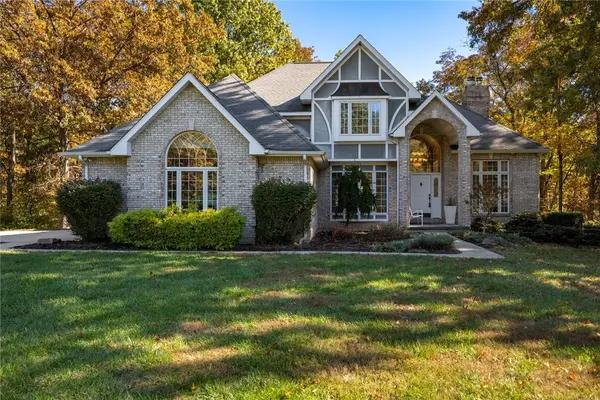 14342 N 1025th Street, Effingham, IL 62401