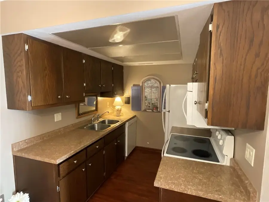 464 Woodside Trail #A2, Decatur, IL 62521 - Image #2