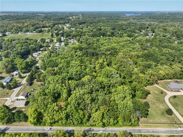 Oakwood Avenue, Danville, IL 61832