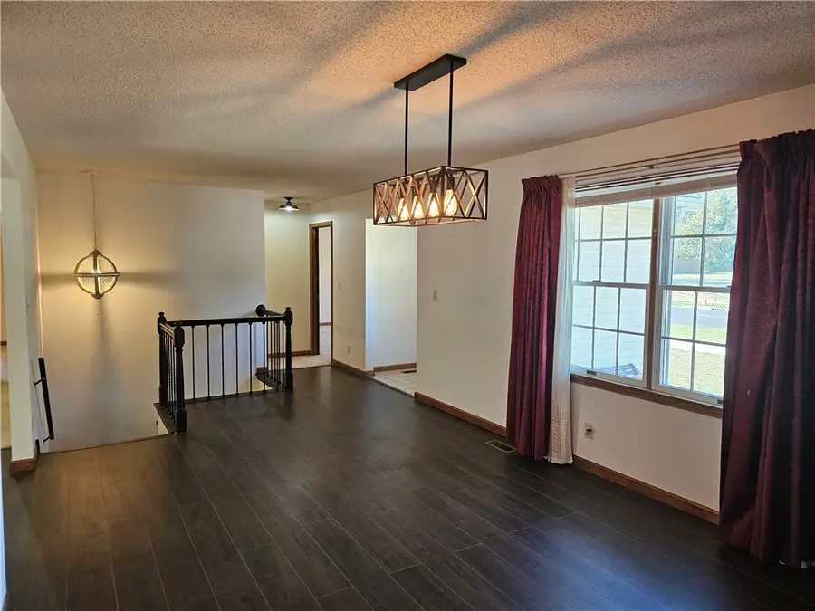 2139 Douglas Street, Charleston, IL 61920 - Image #3