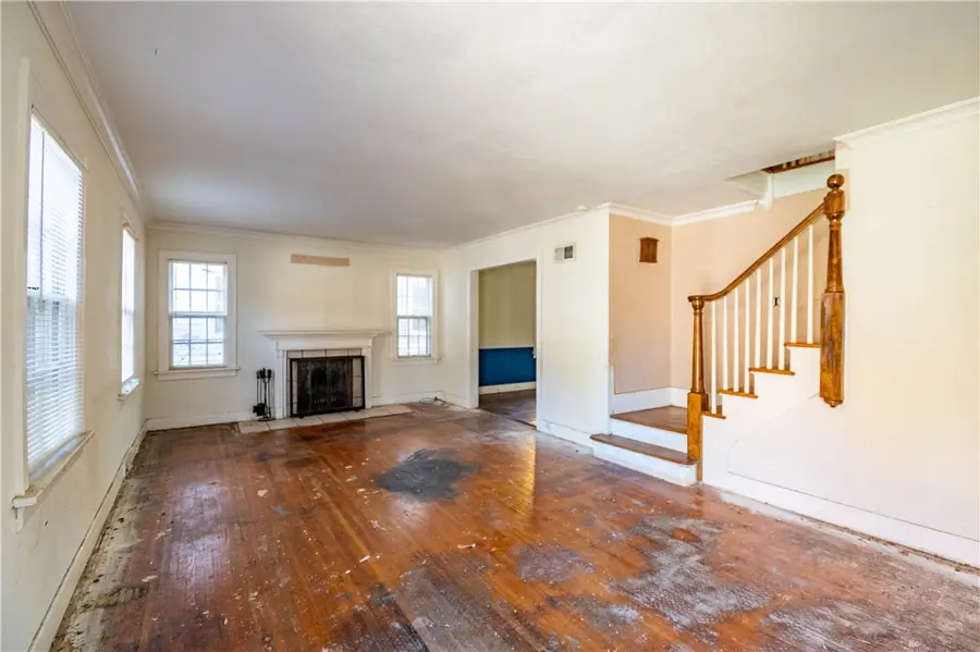 1585 W Sunset Avenue, Decatur, IL 62522 - Image #2