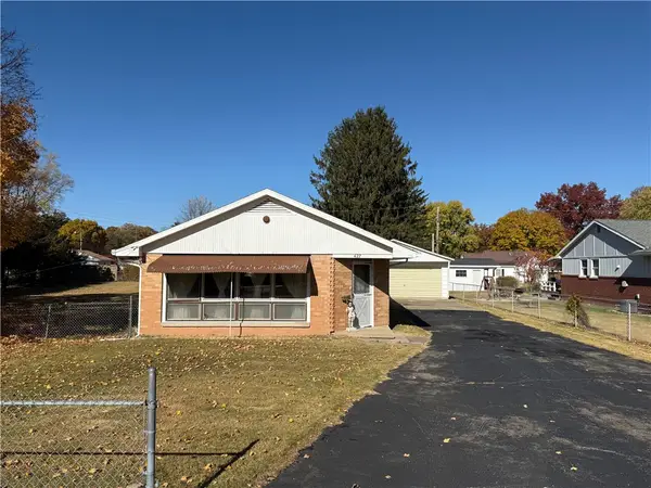 427 West Lake Terrace, Danville, IL 61832