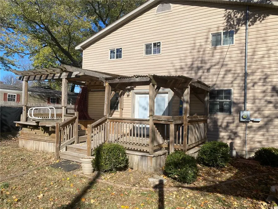 511 College Street, Lerna, IL 62440 - Image #2