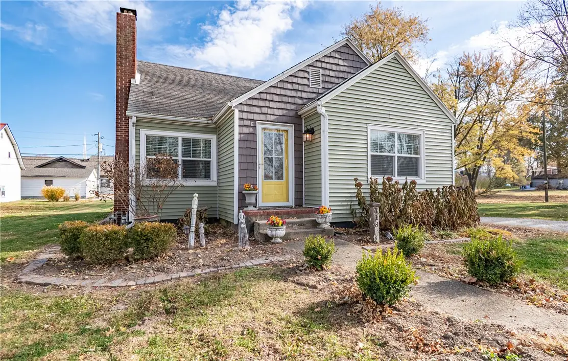 118 N 2nd Street, Cowden, IL 62422 - Image #1