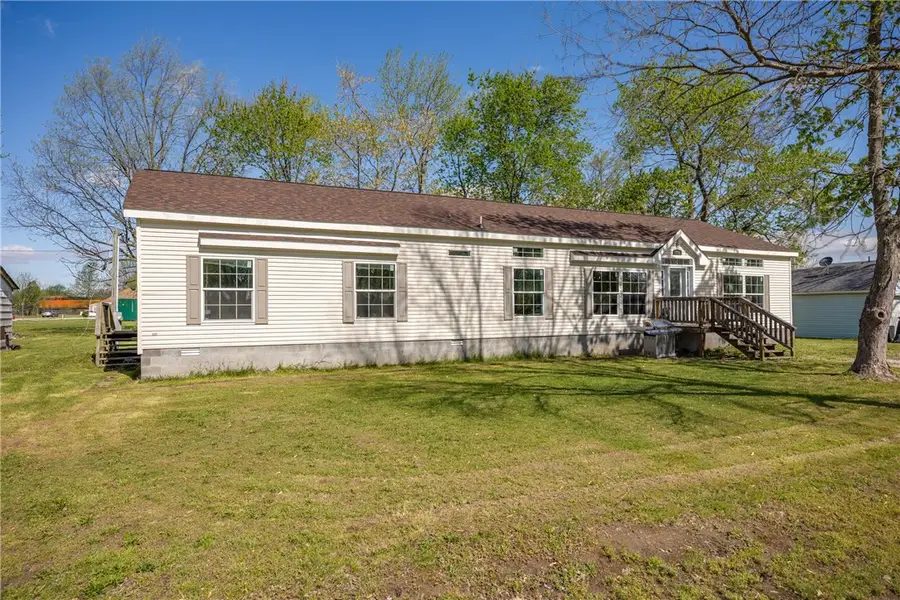 705 Poplar Street, Edgewood, IL 62426 - Image #3