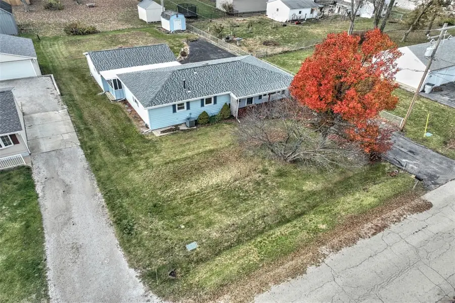 355 S Smith Street, Forsyth, IL 62535 - Image #2