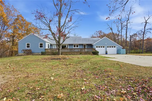 6900 Cardinal Lane, Charleston, IL 61920