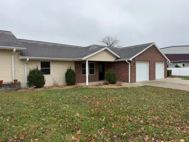 202 S Pine Street #C, Dieterich, IL 62424 - Image #2