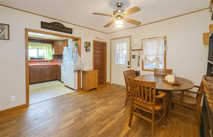 10 Regina Drive, Paris, IL 61944 - Image #3