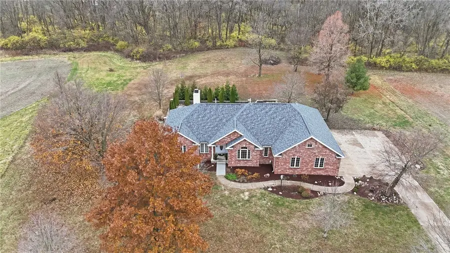 12511 Old State Road, Charleston, IL 61920 - Image #3