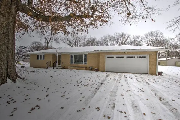 360 N Main Street, Niantic, IL 62551