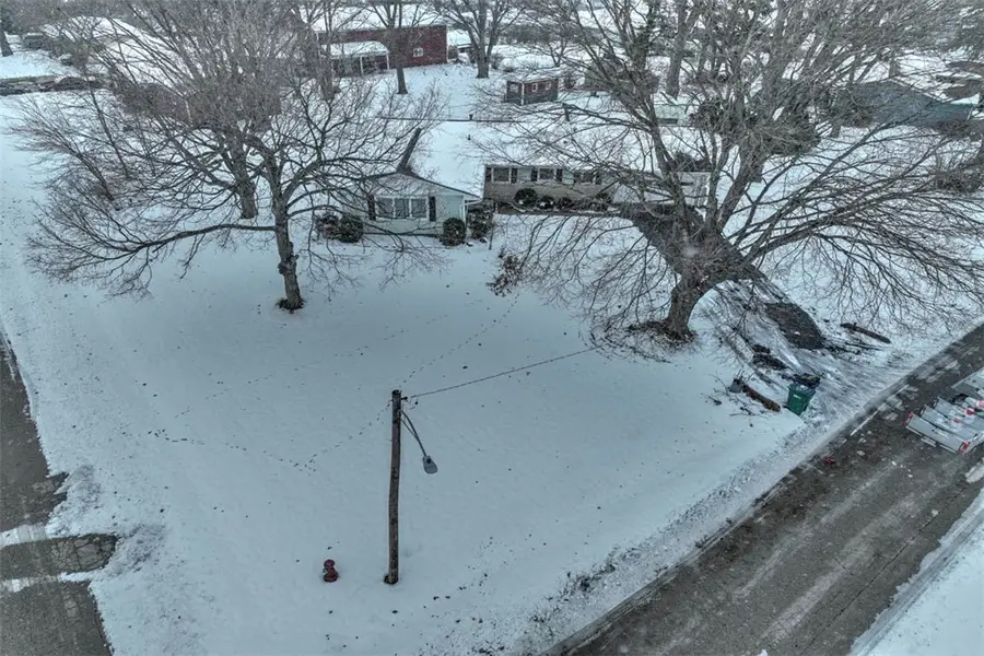 630 Montgomery Lane, Decatur, IL 62526 - Image #2